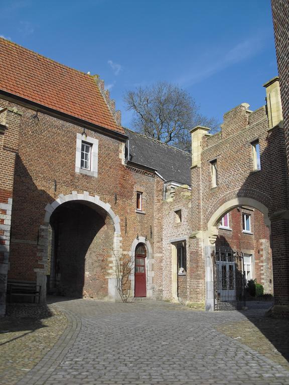 Kasteel Nieuwenhoven Apartment Sint-Truiden Exterior photo